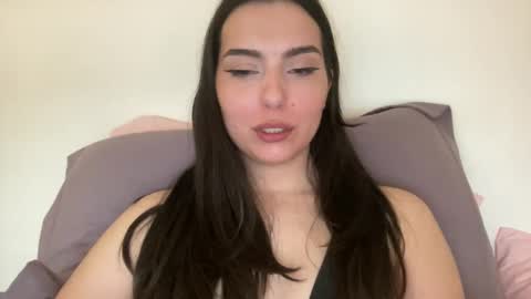 Snapshot of justjessiedirtygirl chatting on January 17, 2025, 9:50 pm Jess online show from January 17, 2025, 9:50 pm