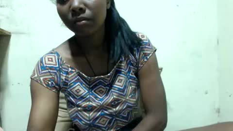 Justlhot online show from November 9, 2025, 12:09 am