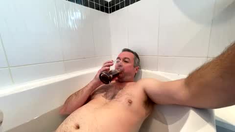 justmav online show from November 1, 2025, 11:23 am