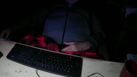 Justme39057 online show from September 20, 2025, 3:02 pm