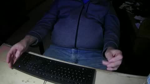 Justme39057 online show from October 6, 2025, 7:22 pm