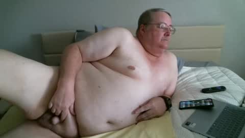 Snapshot of justmedm64 chatting on January 14, 2025, 3:57 pm justmedm64 online show from January 14, 2025, 3:57 pm