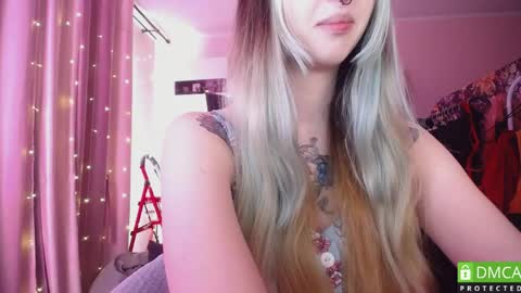 Snapshot of justmeowgirl chatting on May 20, 2026, 6:08 am justmeowgirl online show from May 20, 2026, 6:08 am