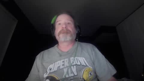 Snapshot of justmetool chatting on February 1, 2026, 8:57 am Tool online show from February 1, 2026, 8:57 am