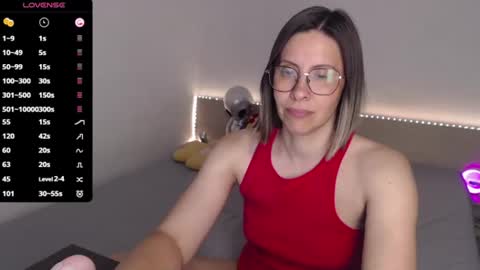 Julie online show from June 25, 2026, 3:38 pm
