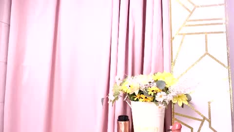 Snapshot of justnala_ chatting on August 3, 2026, 9:04 am Nala online show from August 3, 2026, 9:04 am