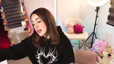 Snapshot of justonecute chatting on July 20, 2026, 10:56 pm Emy online show from July 20, 2026, 10:56 pm