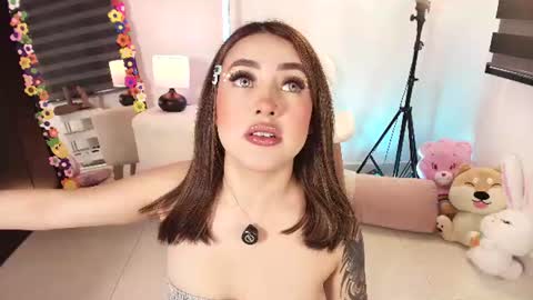 Snapshot of justonecute chatting on July 24, 2026, 2:09 am Emy online show from July 24, 2026, 2:09 am
