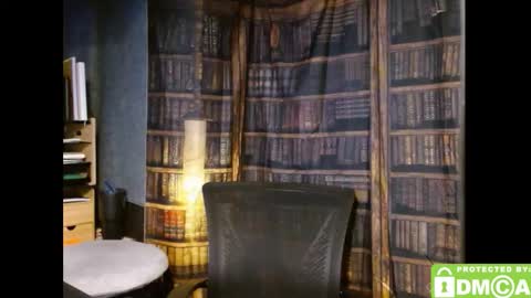 Snapshot of justshutupandwatch chatting on November 25, 2025, 6:46 am M. Dean online show from November 25, 2025, 6:46 am