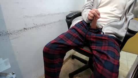 Snapshot of juz4 chatting on April 20, 2026, 6:05 am juz4 online show from April 20, 2026, 6:05 am