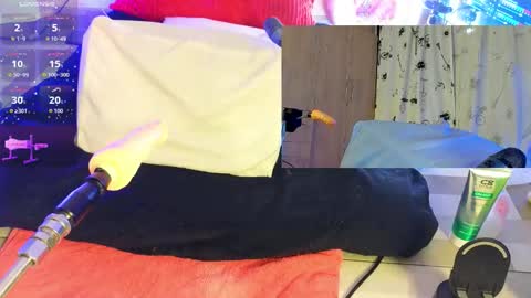  Karolin  online show from February 4, 2026, 1:22 am