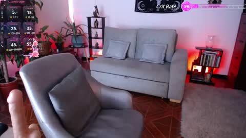 Carym  online show from March 6, 2025, 3:13 pm