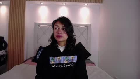 Kat online show from April 27, 2026, 3:26 am