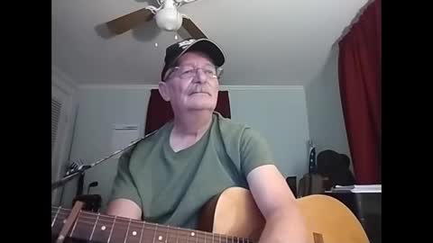 Snapshot of kabriggs137 chatting on December 20, 2024, 12:30 am kabriggs137 online show from December 20, 2024, 12:30 am