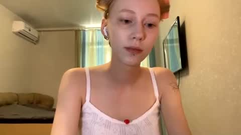 Snapshot of kacicasal chatting on July 19, 2026, 12:09 pm Mia 1st day here online show from July 19, 2026, 12:09 pm