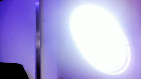 Snapshot of kaeliith chatting on June 11, 2026, 12:32 am Kaelith online show from June 11, 2026, 12:32 am