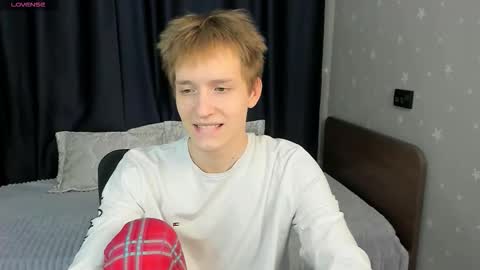 Snapshot of kai_milller chatting on February 6, 2026, 7:17 pm Kai online show from February 6, 2026, 7:17 pm