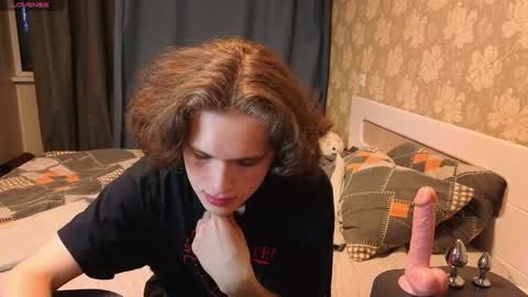 Kai online show from April 7, 2026, 10:09 pm