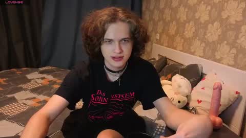 Kai online show from April 15, 2026, 11:49 pm