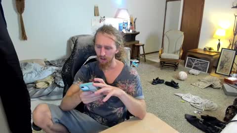 Snapshot of kaiku77 chatting on September 27, 2025, 5:23 am Kaiku77 online show from September 27, 2025, 5:23 am