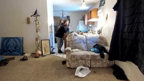 Kaiku77 online show from December 18, 2025, 4:24 pm