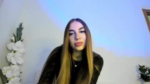 Snapshot of kaily777 chatting on November 25, 2025, 5:35 pm kaily777 online show from November 25, 2025, 5:35 pm