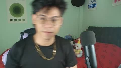 Davee online show from April 22, 2026, 12:07 pm