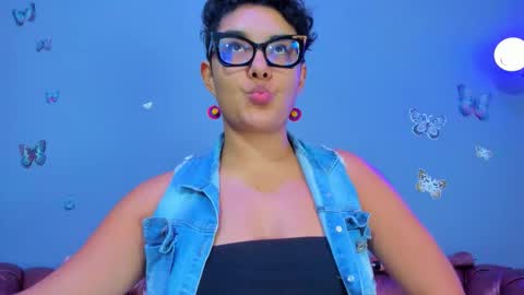 kaira_mosse_ online show from January 16, 2026, 11:47 am