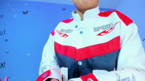 kaira_mosse_ online show from April 26, 2026, 11:41 am