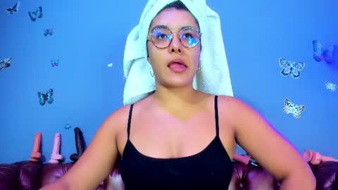 Snapshot of kaira_mosse_ chatting on July 2, 2026, 11:49 am kaira_mosse_ online show from July 2, 2026, 11:49 am