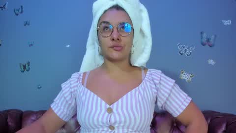 Snapshot of kaira_mosse_ chatting on July 14, 2026, 12:00 pm kaira_mosse_ online show from July 14, 2026, 12:00 pm