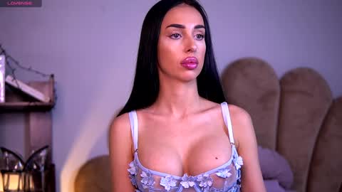 Snapshot of kairaandrews chatting on February 1, 2025, 7:13 pm Kaira online show from February 1, 2025, 7:13 pm