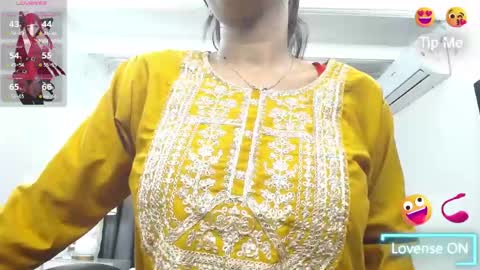 Kaira online show from June 8, 2026, 2:50 pm