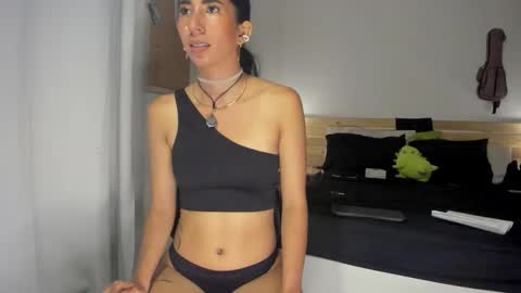 kaiI and sebastian model indepent online show from December 4, 2025, 1:04 am