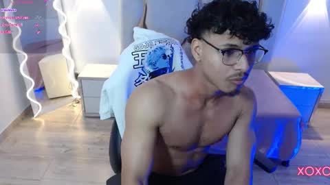 kairo_tay online show from March 12, 2026, 7:42 pm