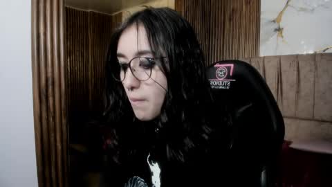 Snapshot of kairy_tay chatting on May 12, 2026, 3:14 am Kairy online show from May 12, 2026, 3:14 am