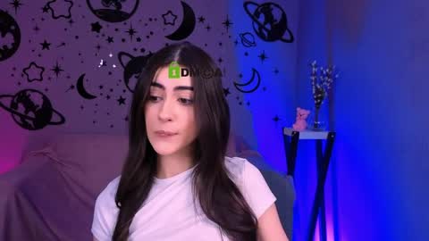 Kaisy online show from April 25, 2026, 9:23 am