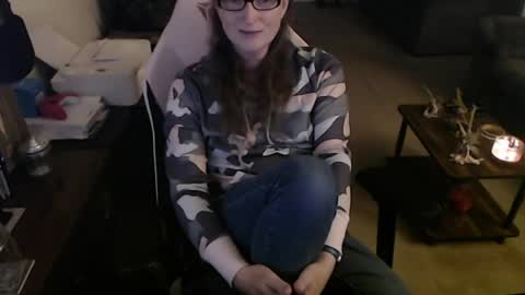 Snapshot of kait331 chatting on May 24, 2026, 1:10 am Camprincess331 online show from May 24, 2026, 1:10 am