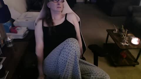 Snapshot of kait331 chatting on May 25, 2026, 1:11 am Camprincess331 online show from May 25, 2026, 1:11 am