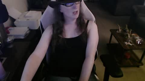 Snapshot of kait331 chatting on May 28, 2026, 1:25 am Camprincess331 online show from May 28, 2026, 1:25 am