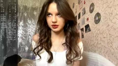 Snapshot of kaitlinmorphis chatting on May 28, 2026, 9:17 am Roniy online show from May 28, 2026, 9:17 am