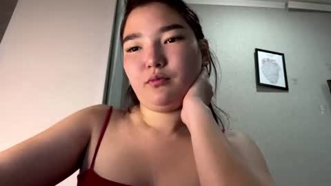 Snapshot of kalalinet chatting on June 19, 2026, 4:44 pm Sakura online show from June 19, 2026, 4:44 pm