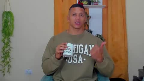 kale thomson online show from February 11, 2025, 2:24 pm