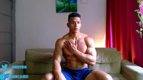 Snapshot of kale_tomson chatting on May 29, 2026, 7:01 pm kale thomson online show from May 29, 2026, 7:01 pm
