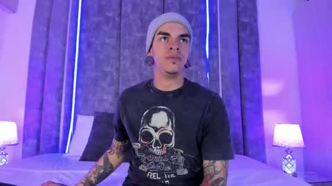 Snapshot of kaletattoos chatting on January 28, 2025, 8:15 pm Kale online show from January 28, 2025, 8:15 pm