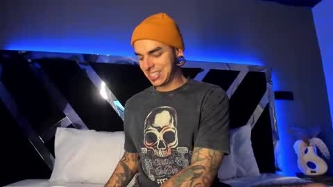 Snapshot of kaletattoos chatting on February 13, 2025, 3:18 am Kale online show from February 13, 2025, 3:18 am