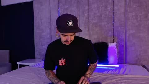 Snapshot of kaletattoos chatting on September 16, 2025, 11:55 am Kale online show from September 16, 2025, 11:55 am