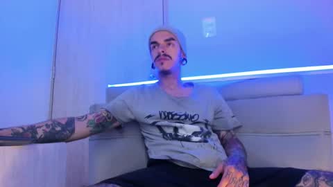 Kale online show from December 21, 2025, 1:29 pm