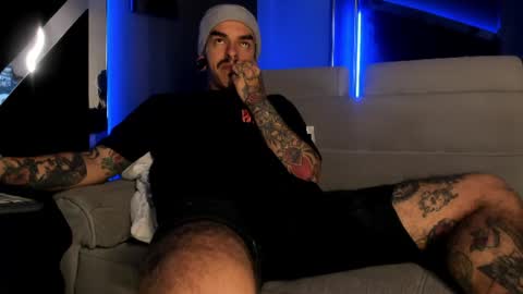 Snapshot of kaletattoos chatting on July 27, 2026, 11:39 am Kale online show from July 27, 2026, 11:39 am