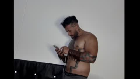 Snapshot of kaleth_price chatting on February 26, 2025, 1:11 am Kaleth Price online show from February 26, 2025, 1:11 am